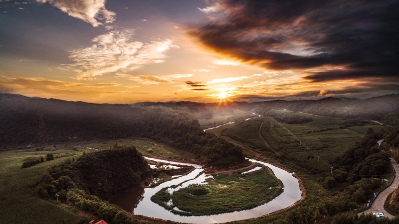 1756713536241371.jpg 美丽的辽东大地-隋晓东摄.jpg